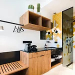 Hotel The Highlander 4*