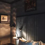 Hotel The Highlander