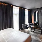 The Highlander Hotel Amsterdam