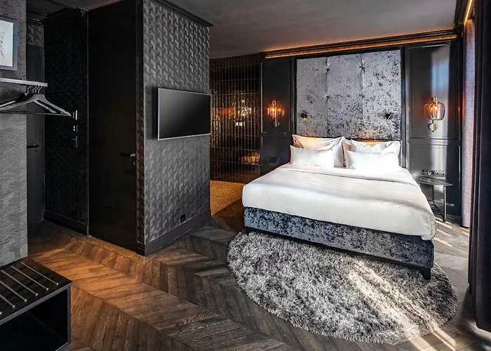 The Highlander Hotel Amsterdam