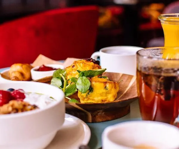 The Highlander Hotel Amsterdam