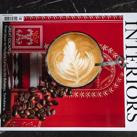 Отель The Highlander Амстердам