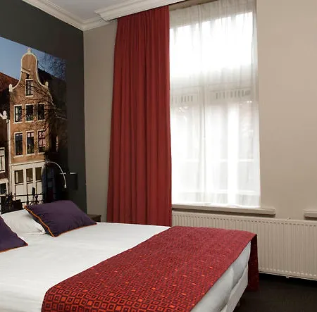 Hotel The Highlander