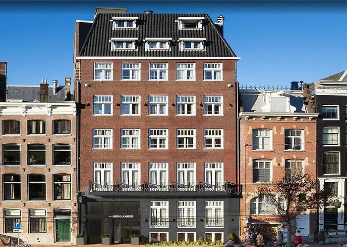 The Highlander Hotel