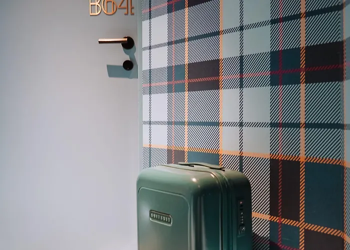 The Highlander Hotel