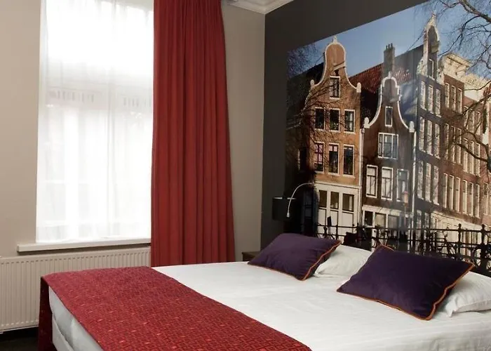 Hotel The Highlander 4*