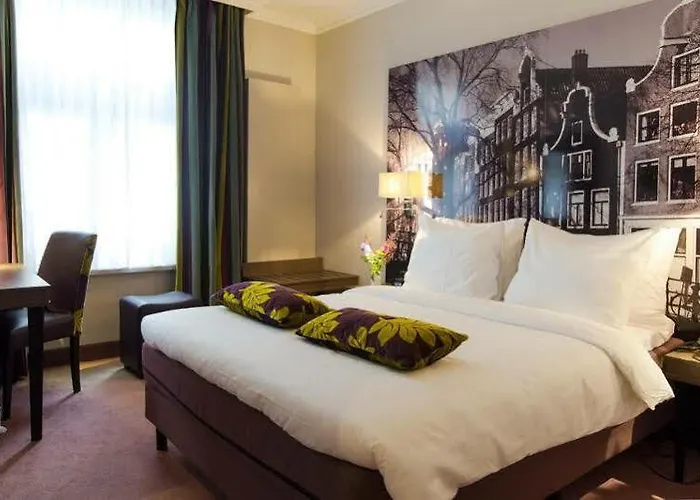 The Highlander Hotel