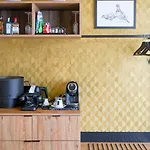 The Highlander 4* Amsterdam