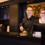 Hotel The Highlander